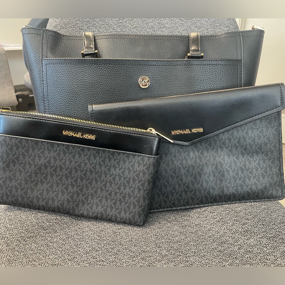 Michael Kors 3-1 Tote Bag